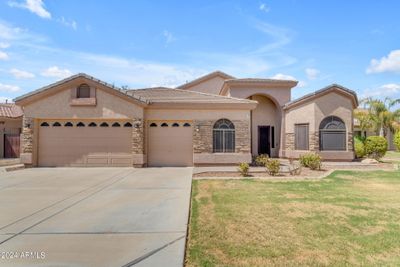 2068 S Sailors Court, House other with 4 bedrooms, 3 bathrooms and null parking in Gilbert AZ | Image 1