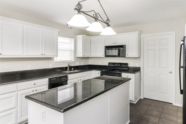 1024 Andrew St, House other with 3 bedrooms, 2 bathrooms and null parking in Burleson TX | Image 8