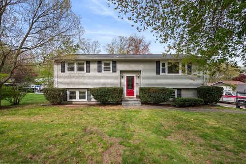 19 Macintosh Ave, Marlborough, MA, 01752-1342 | Card Image