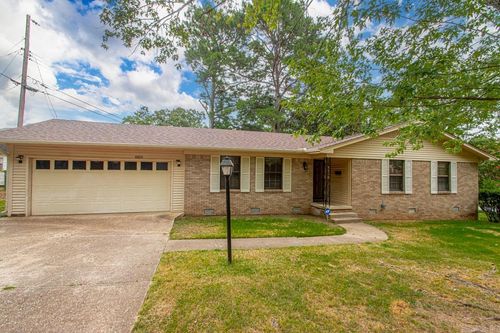 9623 Treasure Hill Rd, Little Rock, AR, 72205-2221 | Card Image