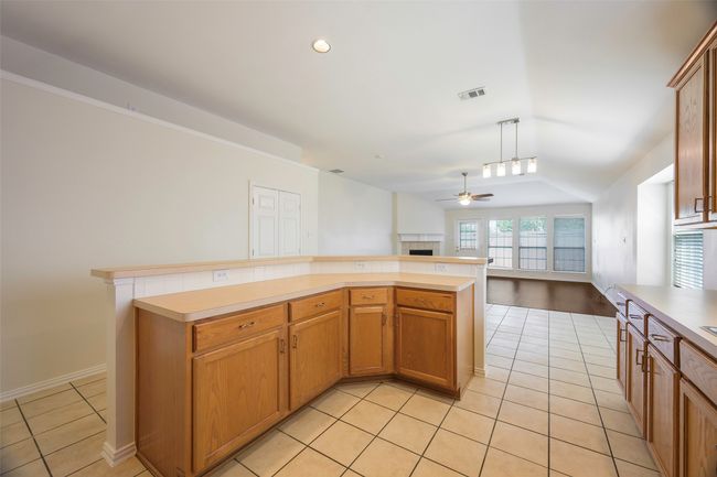 6101 Apache Dr, House other with 3 bedrooms, 2 bathrooms and null parking in The Colony TX | Image 8