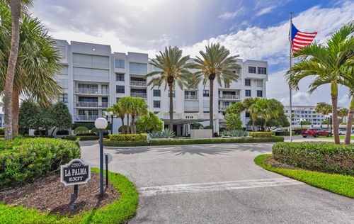 211-2860 S Ocean Boulevard, Palm Beach, FL, 33480 | Card Image