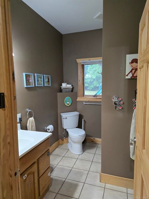 3701 Donna Ln, Cadillac, MI, 49601-8194 | Card Image