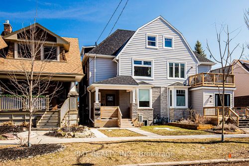 a-17 Lockwood Rd, Toronto, ON, M4L3M7 | Card Image