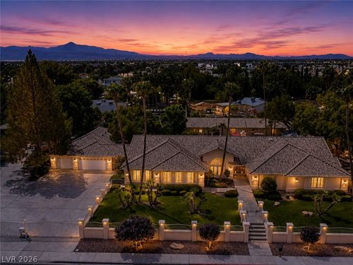 3747 E Quail Ave, Las Vegas, NV, 89120-2543 | Card Image