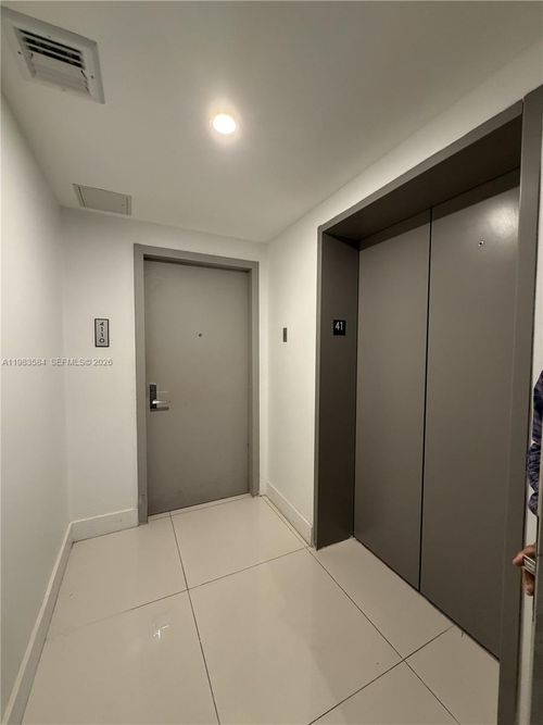 unit-4110-488 Ne 18th St, Miami, FL, 33132-1327 | Card Image