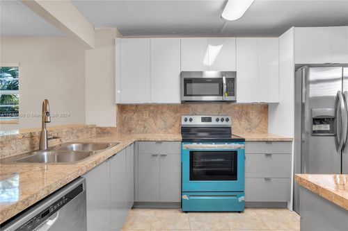 apt-308-1100 Nw 87th Ave, Coral Springs, FL, 33071-7169 | Card Image