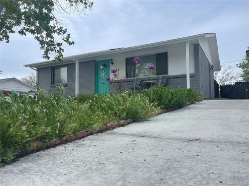 7883 Greenwood Blvd, Denver, CO, 80221-3770 | Card Image