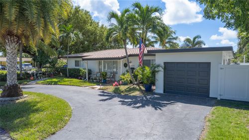 1116 Se 13th Ct, Deerfield Beach, FL, 33441-7005 | Card Image