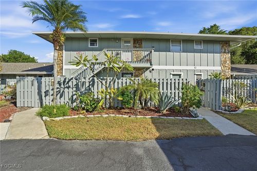 7-4251 Island Cir, FORT MYERS, FL, 33919-4414 | Card Image
