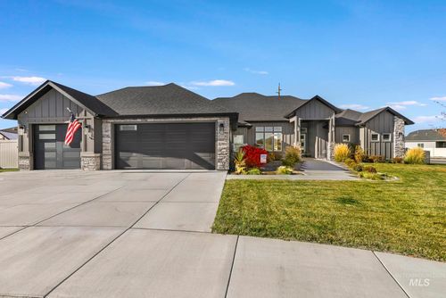 439 N Meadowview Lane, Twin Falls, ID, 83301 | Card Image
