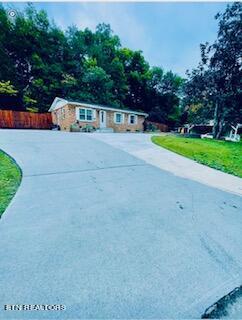Oakville Ln, Sevierville, TN 37862