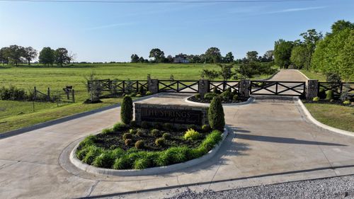 002 Cedar Ct, Searcy, AR, 72143-8113 | Card Image