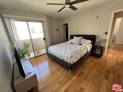 apt-6-833 S Orange Grove Ave, LOS ANGELES, CA, 90036-4471 | Card Image
