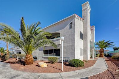 2179 - 2725 S Nellis Boulevard, Condo with 2 bedrooms, 2 bathrooms and null parking in Las Vegas NV | Image 1