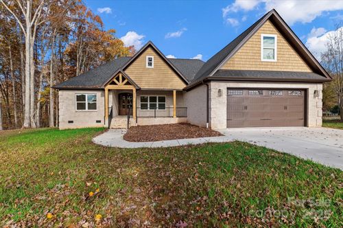 1500 Crowders Creek Rd, Gastonia, NC, 28052-9431 | Card Image