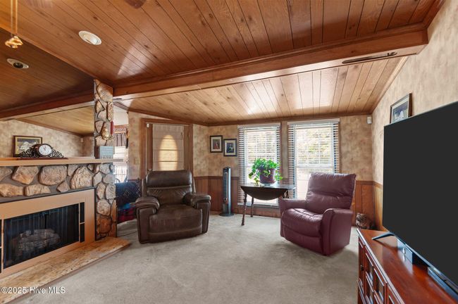 2831 Whichards Beach Rd, House other with 3 bedrooms, 2 bathrooms and null parking in Chocowinity NC | Image 25