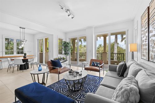 19127-19127 Fisher Island Dr, Miami Beach, FL, 33109-1136 | Card Image