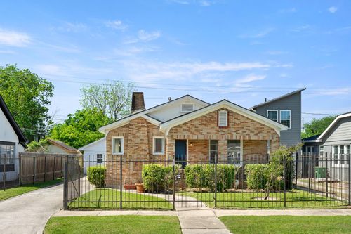 2502 Rosewood St, Houston, TX, 77004-5282 | Card Image
