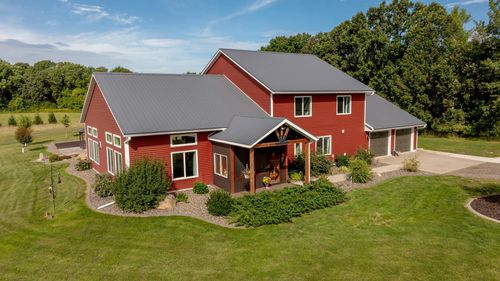 2233 Svendsen Rd, Mora, MN, 55051-4502 | Card Image