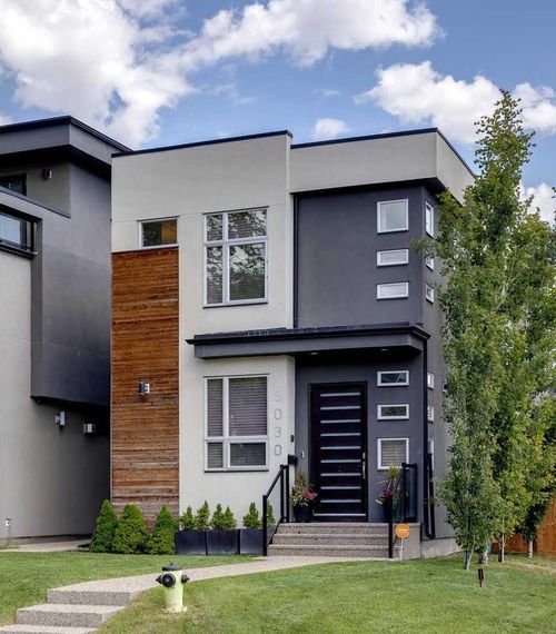 5030 21 A Street Sw, Home with 4 bedrooms, 3 bathrooms and 2 parking in Calgary AB | Card Image