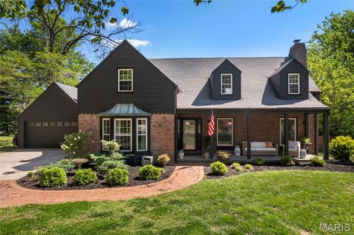 812 Alta Vista Dr, Cape Girardeau, MO, 63701-4704 | Card Image