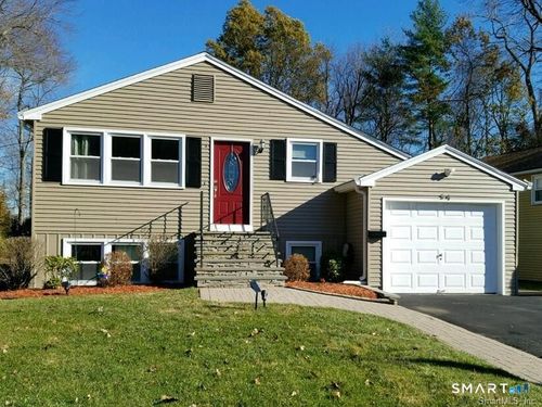 54 Berkshire Rd, West Hartford, CT, 06107-3611 | Card Image