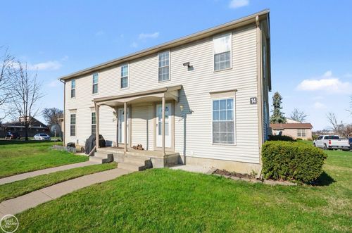 35293 Terrybrook Dr, Sterling Heights, MI, 48312-3650 | Card Image