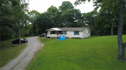 3885 Township Road 197 Ne, Crooksville, OH, 43731-9778 | Card Image
