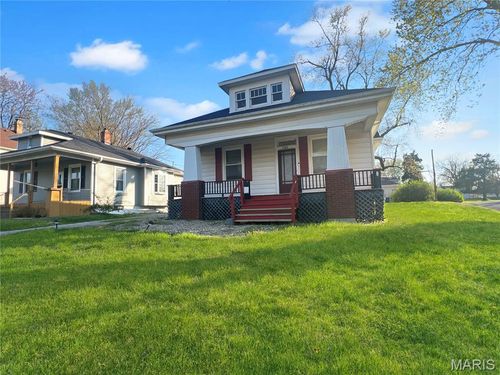 400 Rebecca Avenue, Collinsville, IL, 62234 | Card Image