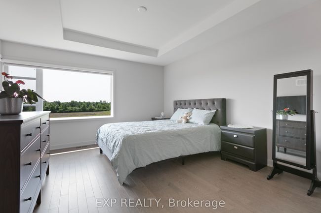 244 Shuttleworth Dr, House attached with 3 bedrooms, 3 bathrooms and 1 parking in Gloucester ON | Image 28