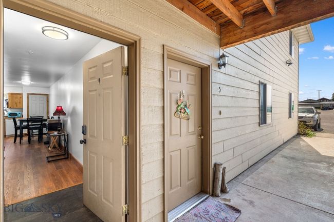 APT-4 - 81 10 Th St, Condo with 2 bedrooms, 1 bathrooms and null parking in Belgrade MT | Image 4