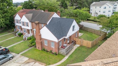 2312 Meadows Lndg, Chesapeake, VA, 23321-3728 | Card Image