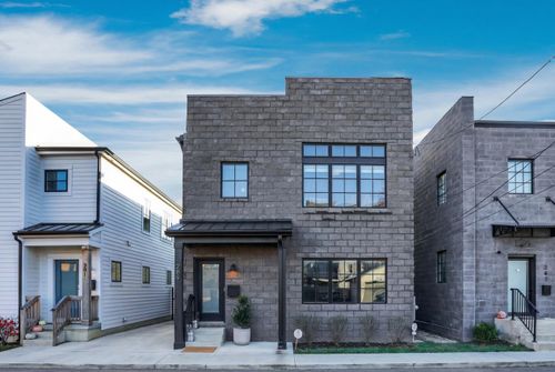 289 E Greenwood Ave, Columbus, OH, 43201-3641 | Card Image