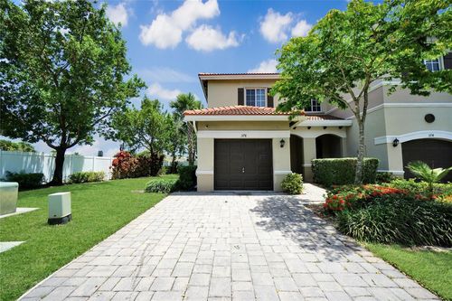 378-378 Ne 47th Pl, Deerfield Beach, FL, 33064-4104 | Card Image