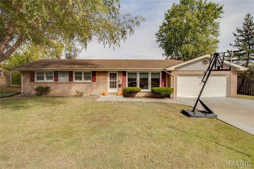 4805 Wick Mor Dr, Alton, IL, 62002-5839 | Card Image
