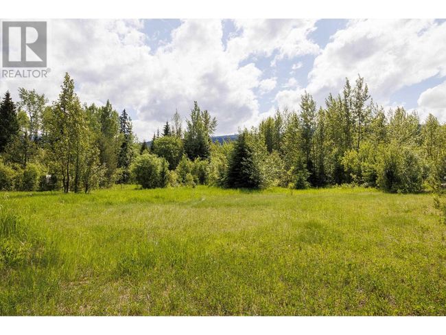3180 Garrett Rd, Home with 0 bedrooms, 0 bathrooms and null parking in Mcbride BC | Image 12