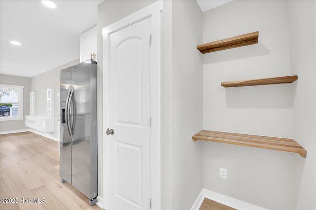 803 S 14 Th St, House other with 2 bedrooms, 1 bathrooms and null parking in Wilmington NC | Image 13