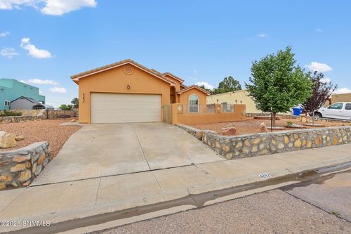 4282 Calle De Estrellas, Las Cruces, NM, 88012-7636 | Card Image