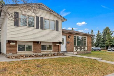 984 Rundlecairn Way Ne, House other with 4 bedrooms, 2 bathrooms and 1 parking in Calgary AB | Image 1