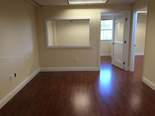 ste-200-9900 Sw 107th Ave, MIAMI, FL, 33176-2809 | Card Image