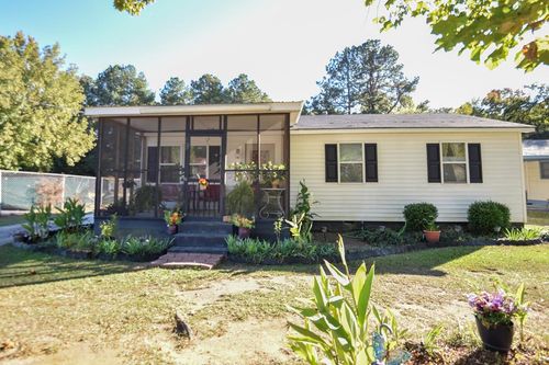 516 Sunhill Rd, Sandersville, GA, 31082-7634 | Card Image