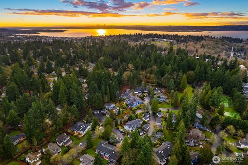 11807 Ne 105th Court, Kirkland, WA, 98033 | Card Image