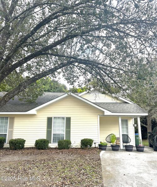 4110 Bear Ct, Wilmington, NC, 28403-8411 | Card Image