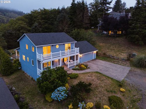 46995 Beach Crest Dr, Neskowin, OR, 97149-8223 | Card Image