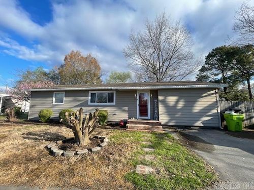 1110 W 22nd St, Stuttgart, AR, 72160-6406 | Card Image