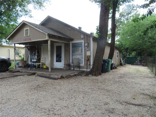 1206 Johnson St, Denton, TX, 76205-7210 | Card Image