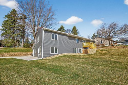 311 Highland Ct Sw, Rochester, MN, 55902-0878 | Card Image