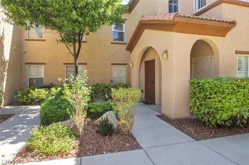 204-3815 Juno Beach St, Las Vegas, NV, 89129-5082 | Card Image