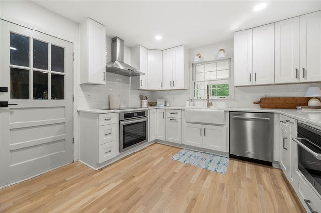 1104 Warrenhall Ln Ne, House other with 4 bedrooms, 3 bathrooms and null parking in Brookhaven GA | Image 11